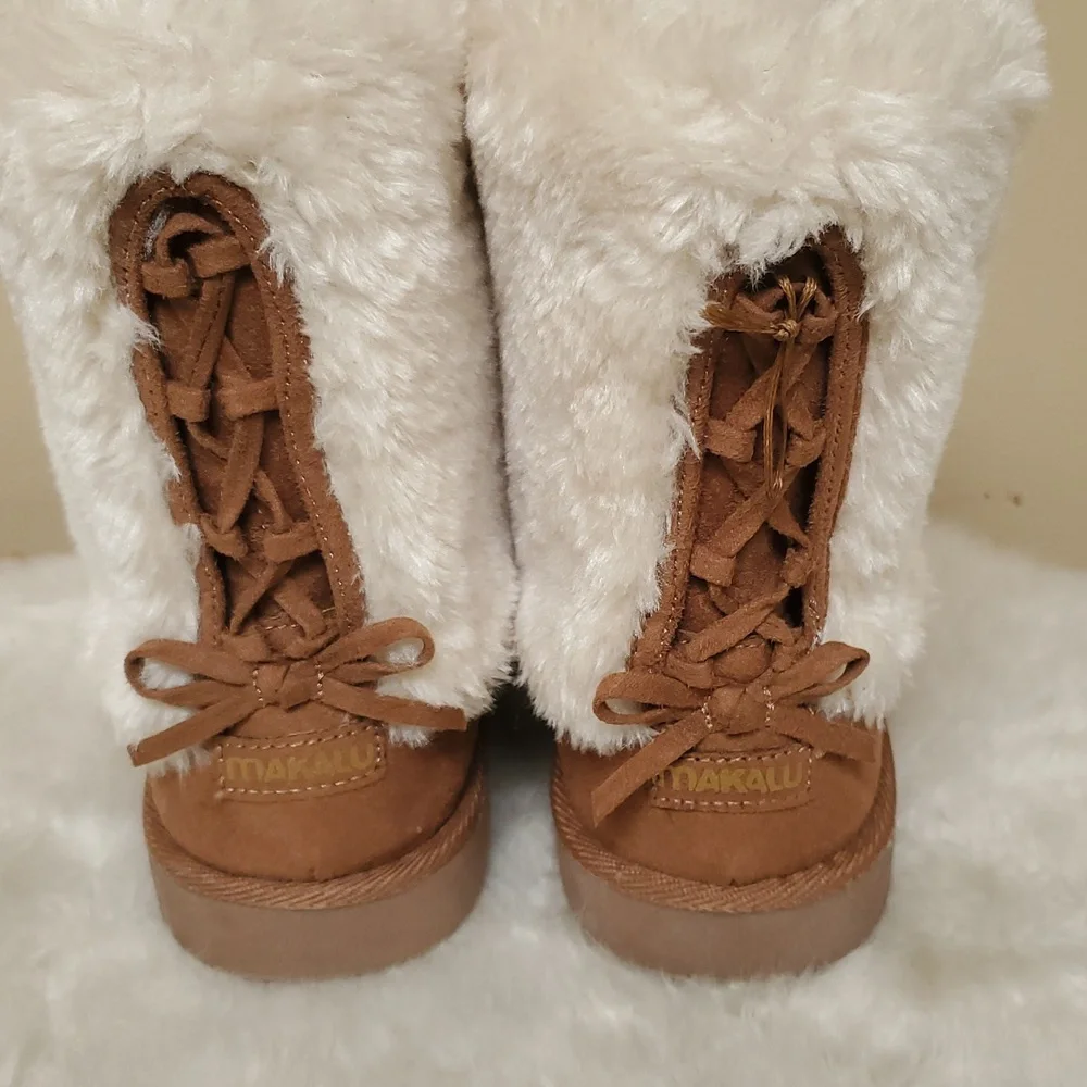 Makalu Halana Furry White and Brown Boots Size 8M